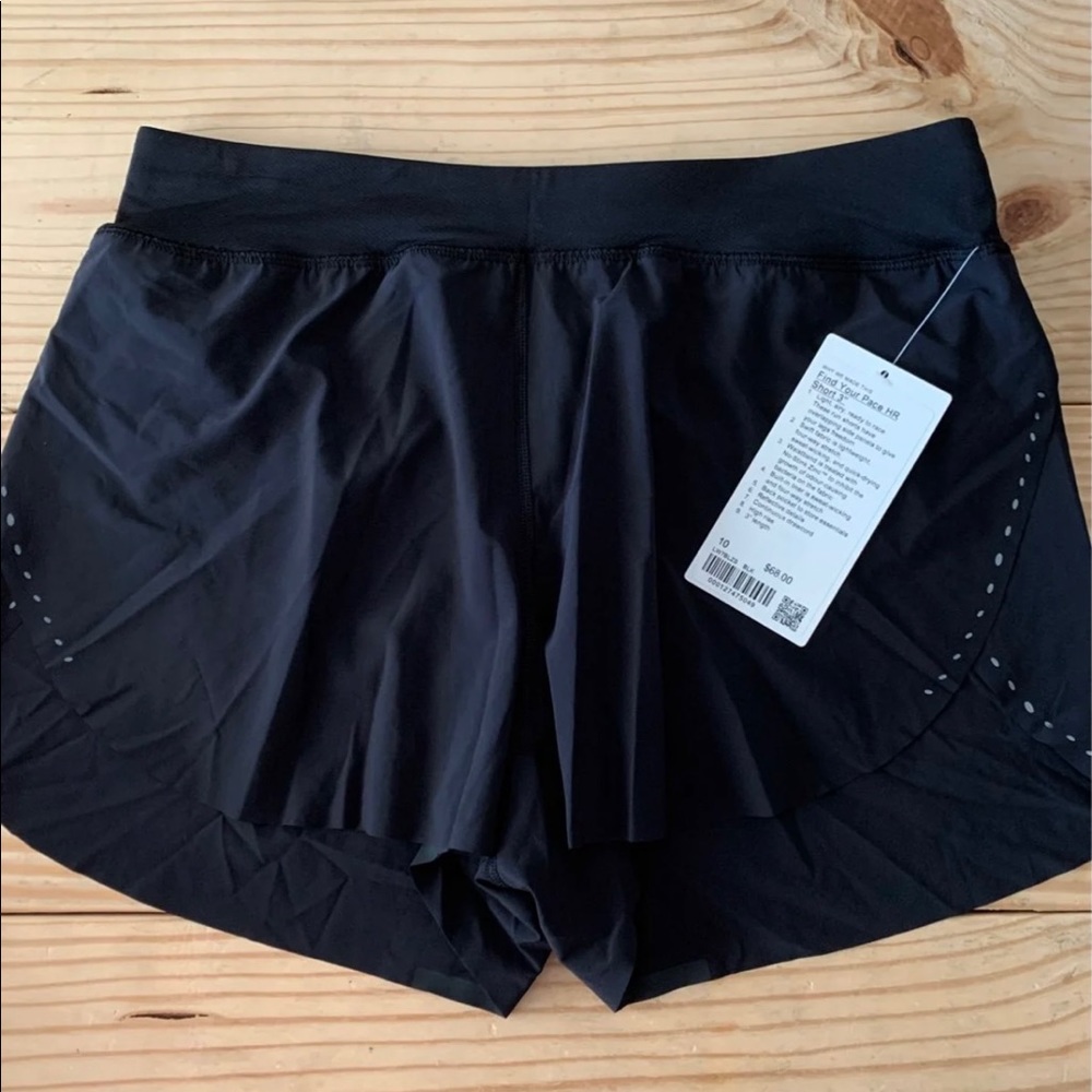 Lululemon Find Your Pace Shorts